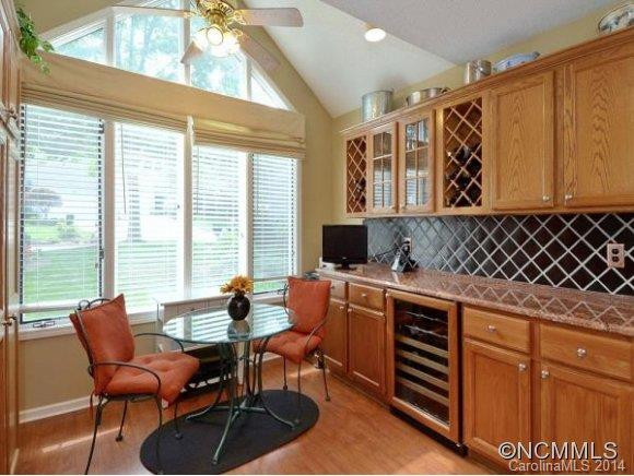 32 HIGHLAND POINTE COURT - Photo 3