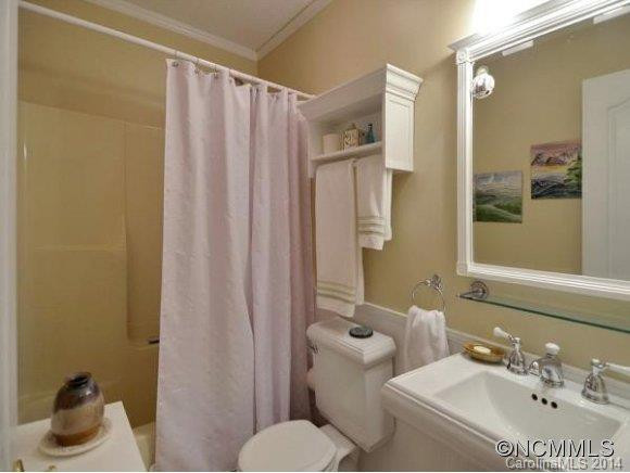 32 HIGHLAND POINTE COURT - Photo 9