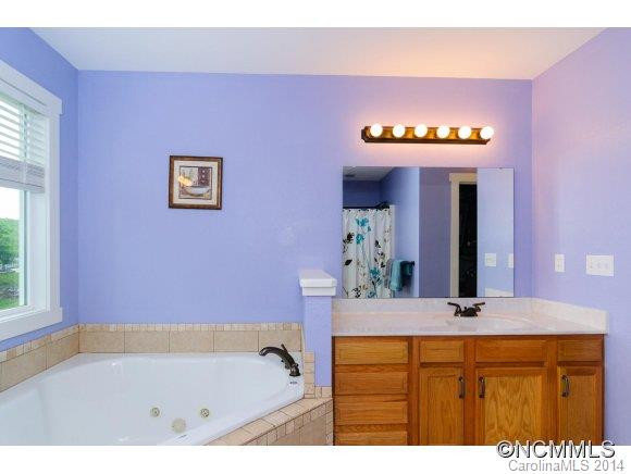 18 Benzington Way - Photo 16