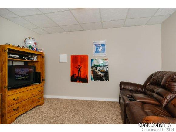 18 Benzington Way - Photo 19