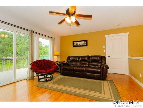 18 Benzington Way - Photo 6