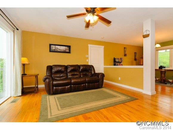 18 Benzington Way - Photo 7