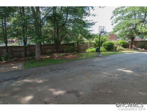 144 Pisgah Drive - Photo 6