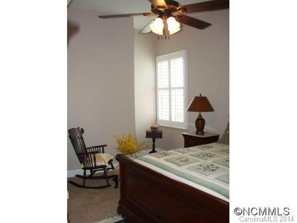 99 Gracie Lane - Photo 18