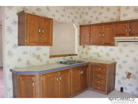 247 Atlas Drive - Photo 4
