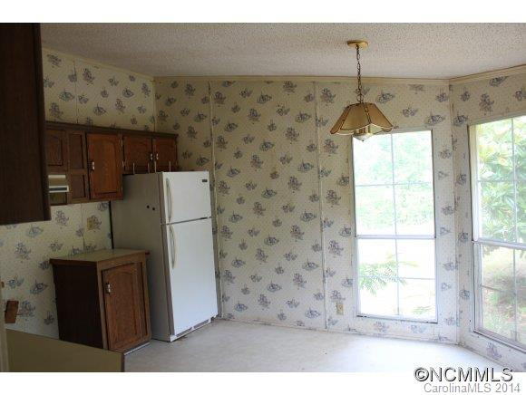 247 Atlas Drive - Photo 5
