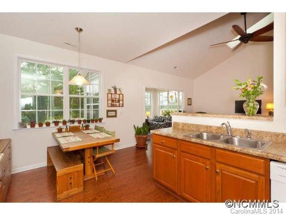 27 Woodthorn - Photo 6