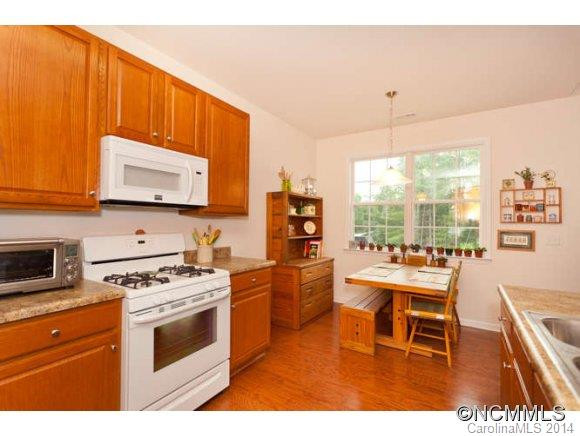 27 Woodthorn - Photo 8