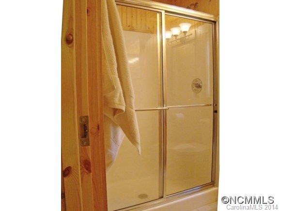 894 Summit Parkway - Photo 14