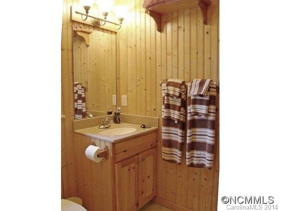 894 Summit Parkway - Photo 15