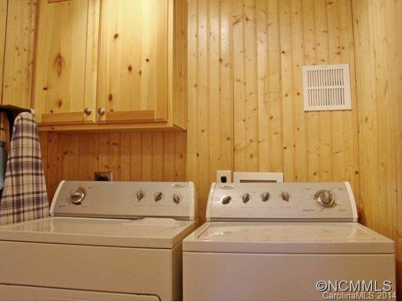 894 Summit Parkway - Photo 19