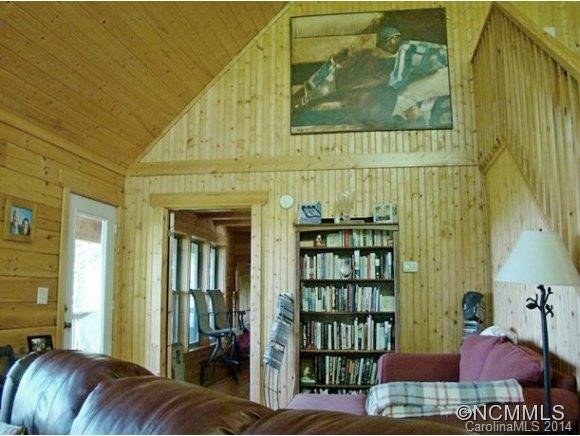894 Summit Parkway - Photo 24