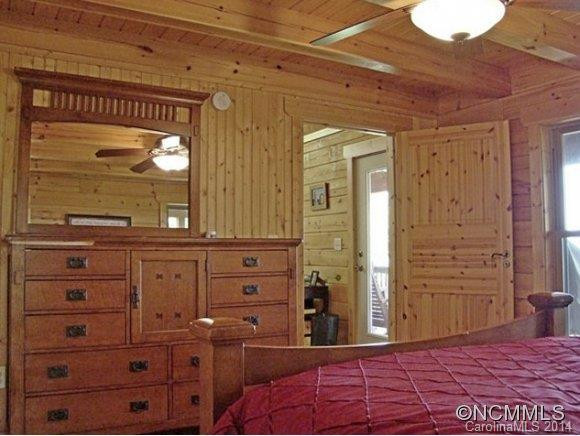 894 Summit Parkway - Photo 9