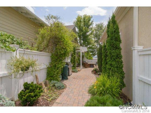 228 Leucothoe Lane - Photo 11
