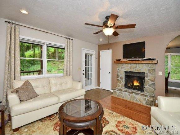 102 FALL CREEK ROAD - Photo 11