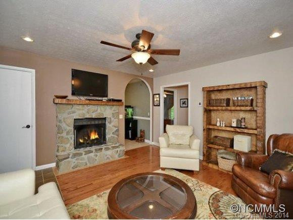 102 FALL CREEK ROAD - Photo 12