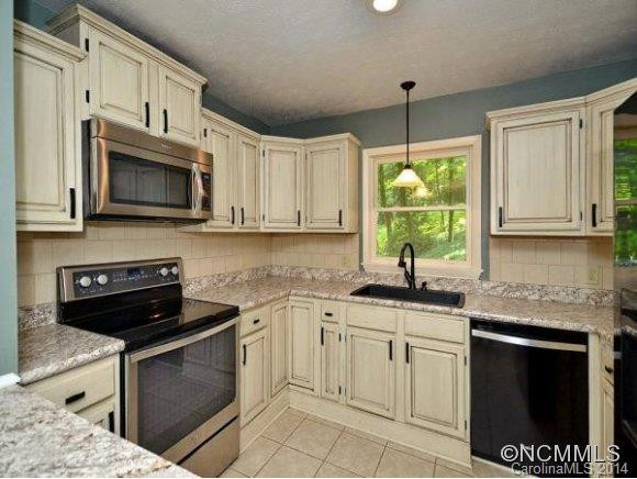 102 FALL CREEK ROAD - Photo 6
