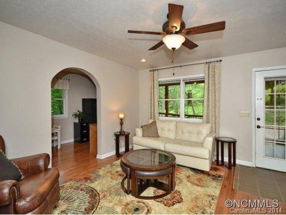 102 FALL CREEK ROAD - Photo 10