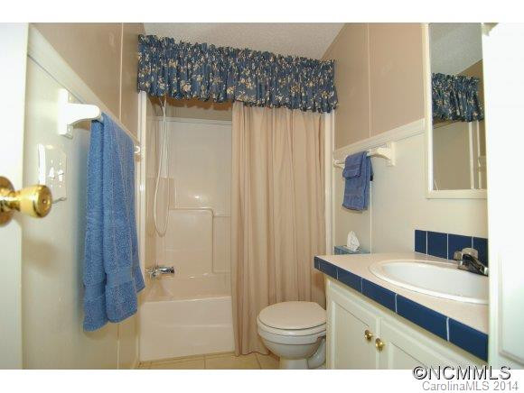 207 Nicholas Drive - Photo 13