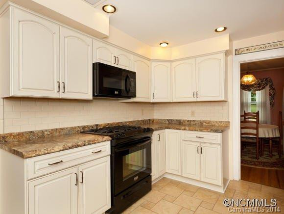 68 Garden Circle - Photo 6