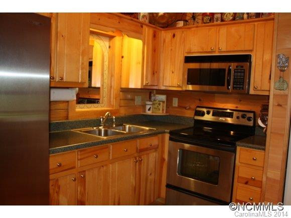 2906 Green River Cove Road - Photo 13