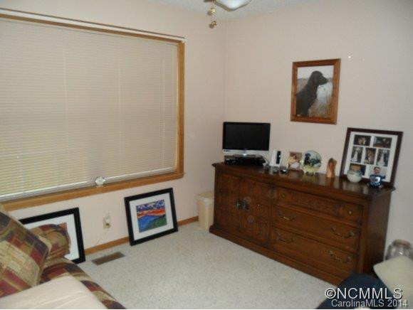 792 Nellie John Dr - Photo 17