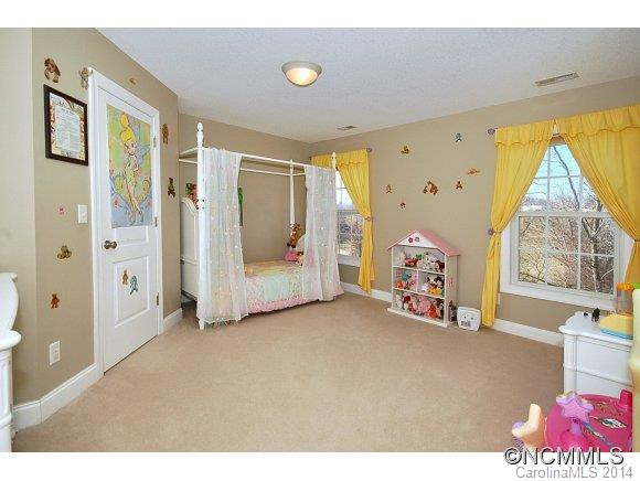 34 Castlewood Drive - Photo 9