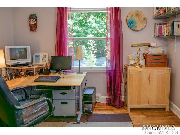 27 Bassett Road - Photo 13