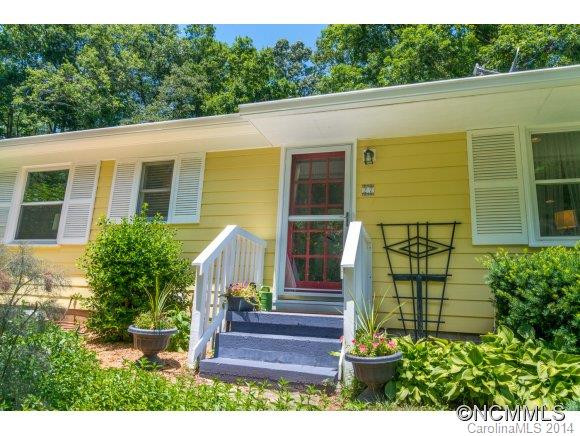 27 Bassett Road - Photo 4