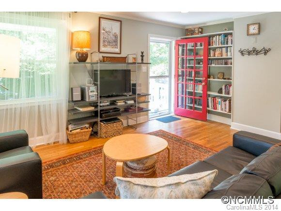 27 Bassett Road - Photo 7