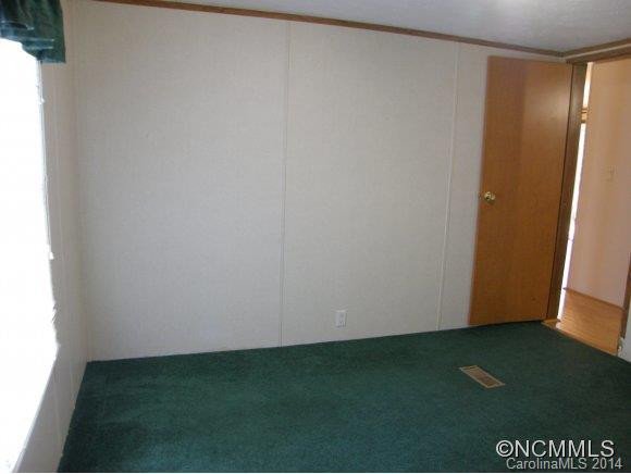 102 Private Lane - Photo 13