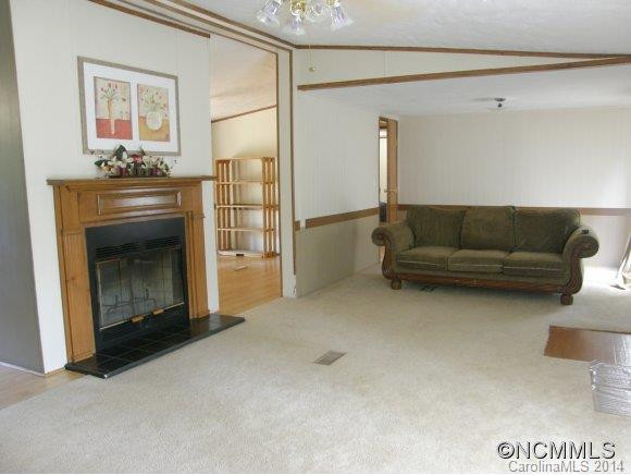 102 Private Lane - Photo 3