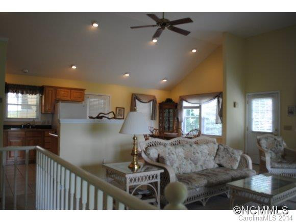 73 Pika Lane - Photo 3