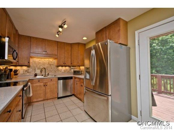 11 Wake Robin Way - Photo 3