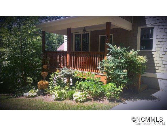 25 Houston Street - Photo 2