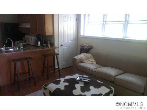 25 Houston Street - Photo 20