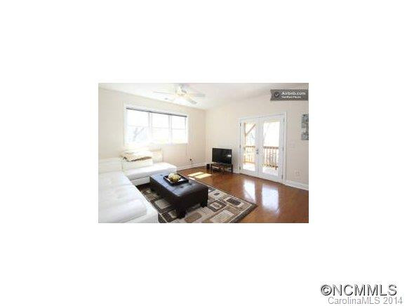 25 Houston Street - Photo 3