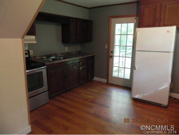 782 Cherry Mountain Street - Photo 2