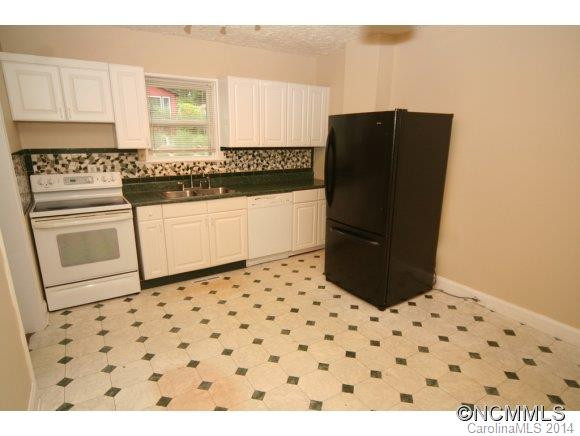 430 Higate Road - Photo 5