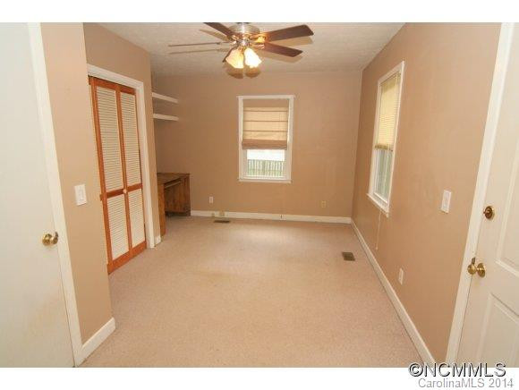 430 Higate Road - Photo 9