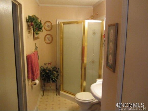 121 Brentwood Drive - Photo 10