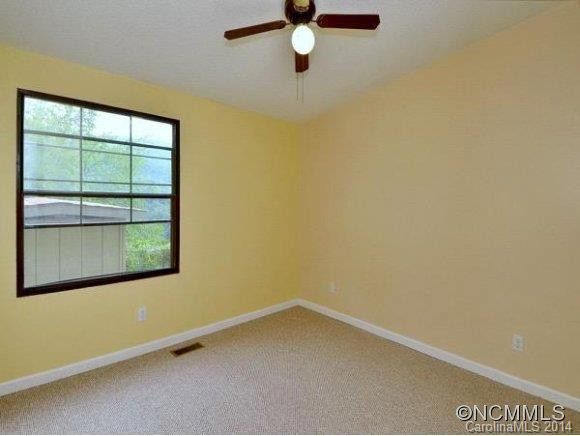 236 ELLER COVE ROAD - Photo 16