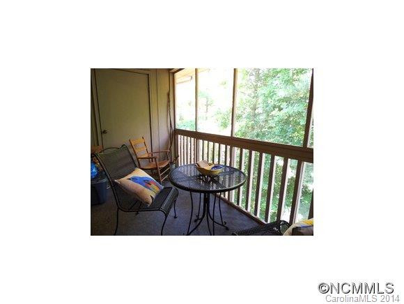 1304 Abbey Circle - Photo 5