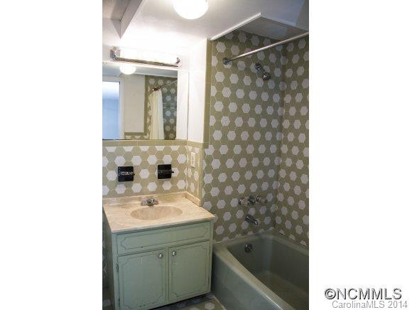 21 Waters Road - Photo 17