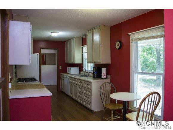 21 Waters Road - Photo 7