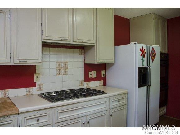 21 Waters Road - Photo 10