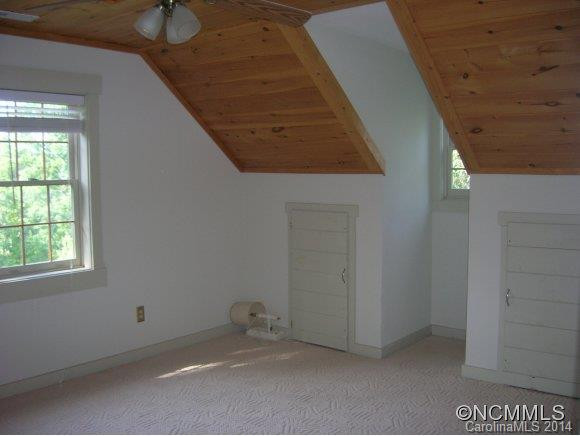 273 Sasafras Ridge - Photo 16