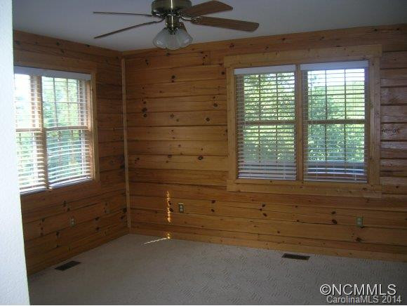273 Sasafras Ridge - Photo 4