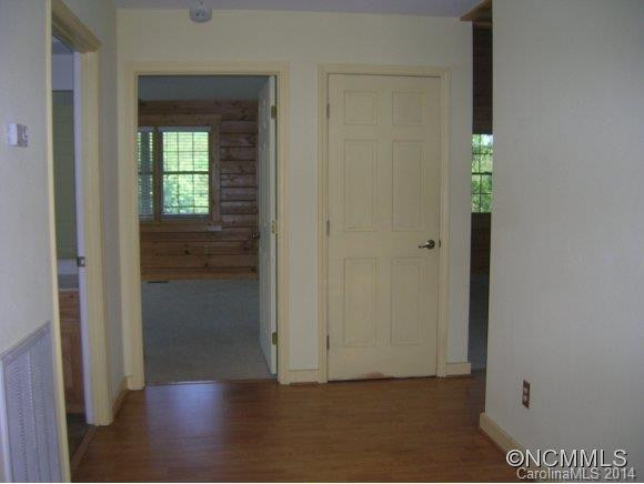 273 Sasafras Ridge - Photo 7