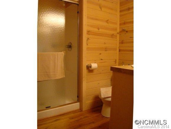 762 Valleyview - Photo 6
